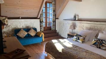 2 habitaciones, decoración personalizada y muebles diferentes