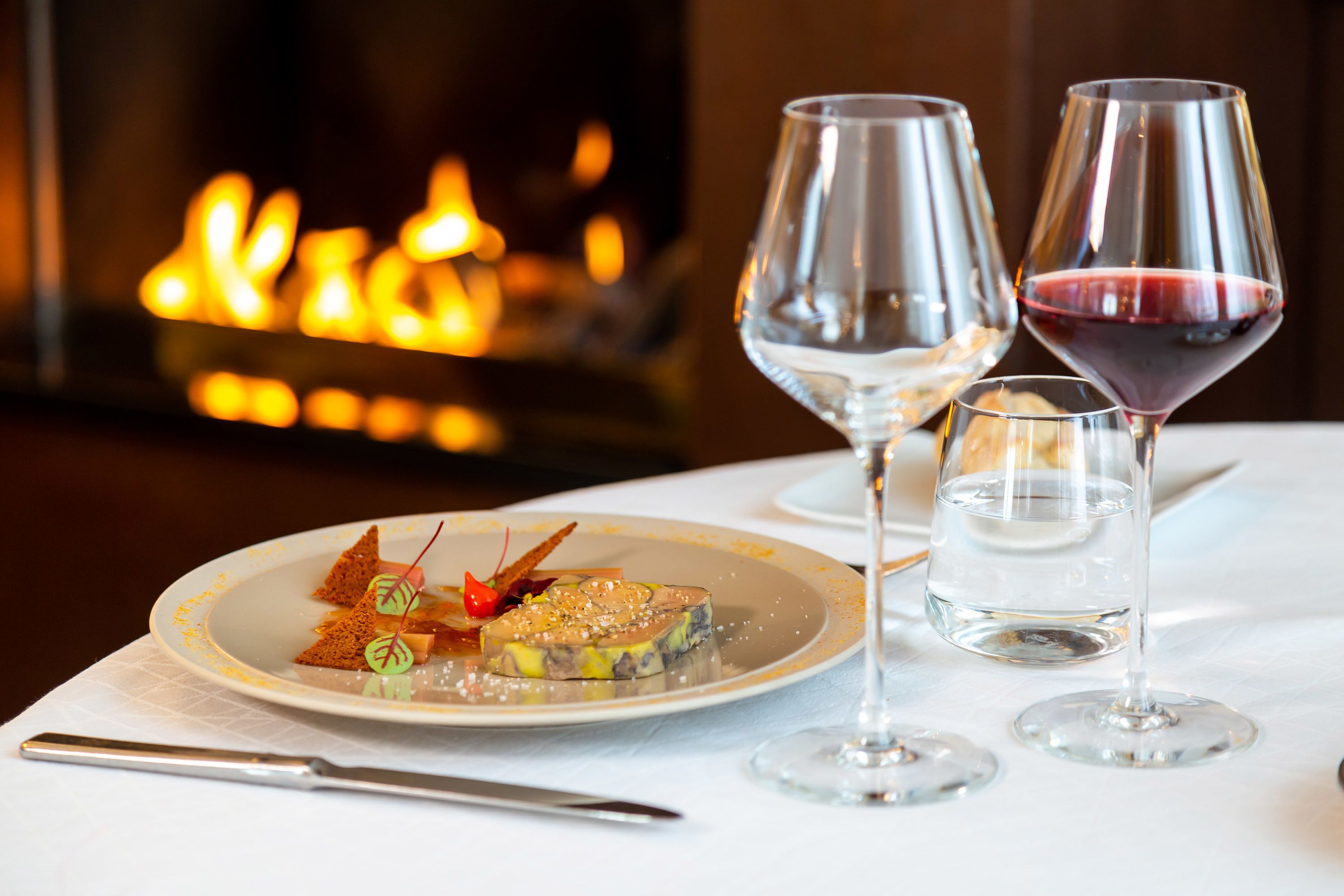 lunch and dinner served, french cuisine