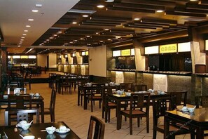 Dining - Hunan Lotus Huatian HoteI (Changsha)