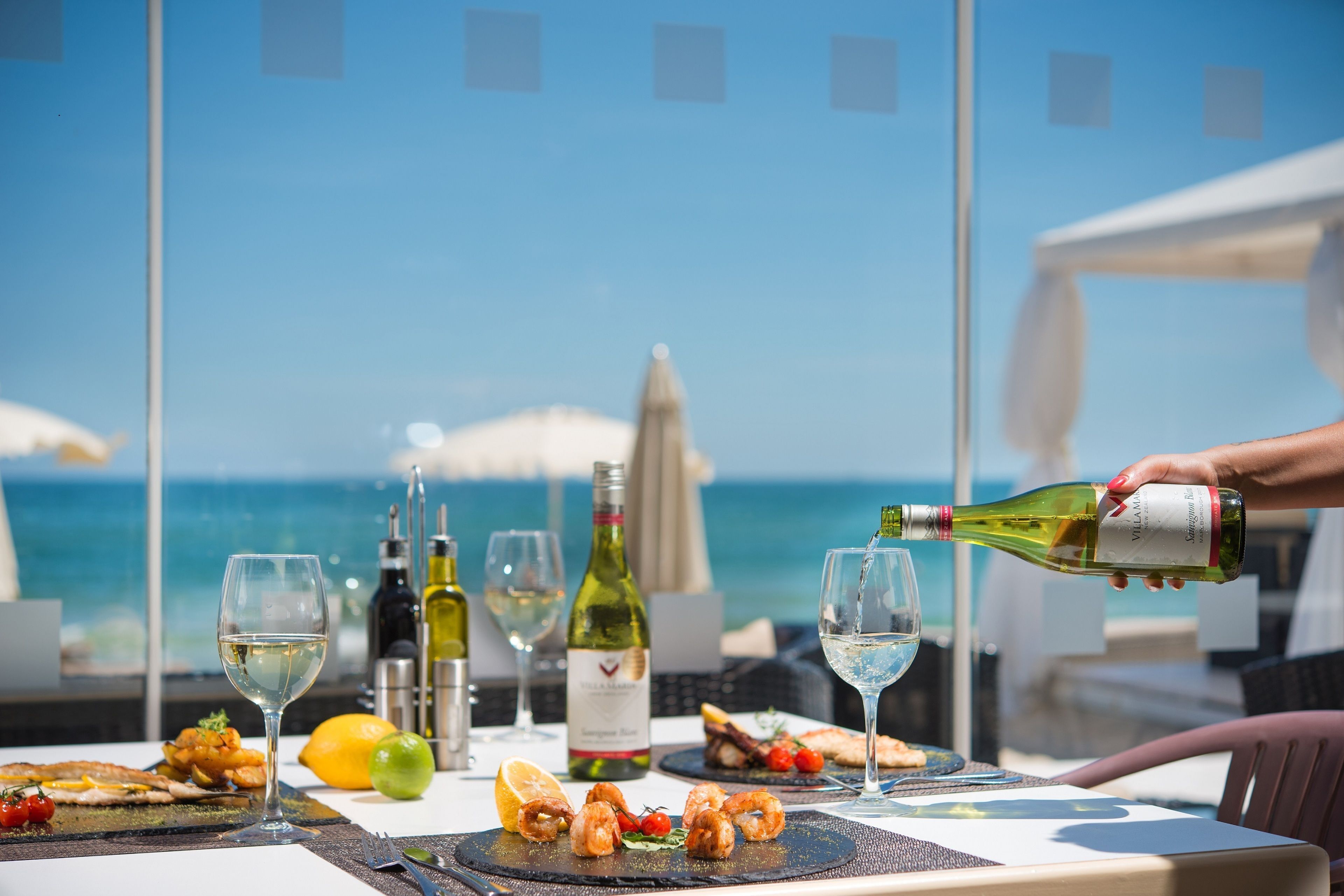 3 restaurants, breakfast, lunch, dinner served; Mediterranean cuisine