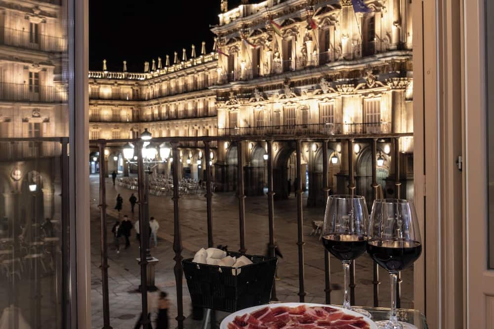 Salamanca Luxury Plaza