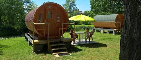 Room, 1 Double Bed, River View (Tonneaux)