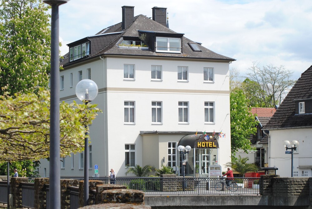 City Hotel image