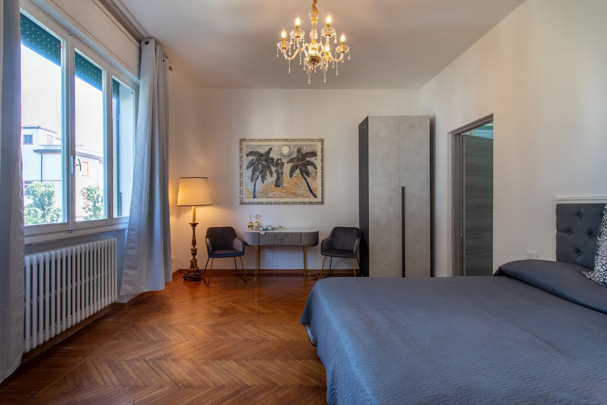1 bedroom, minibar, free WiFi, bed sheets