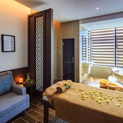 Sauna, hot tub, steam room, hot stone massages, reflexology