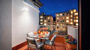 Apartment, 2 Bedrooms | Terrace/patio