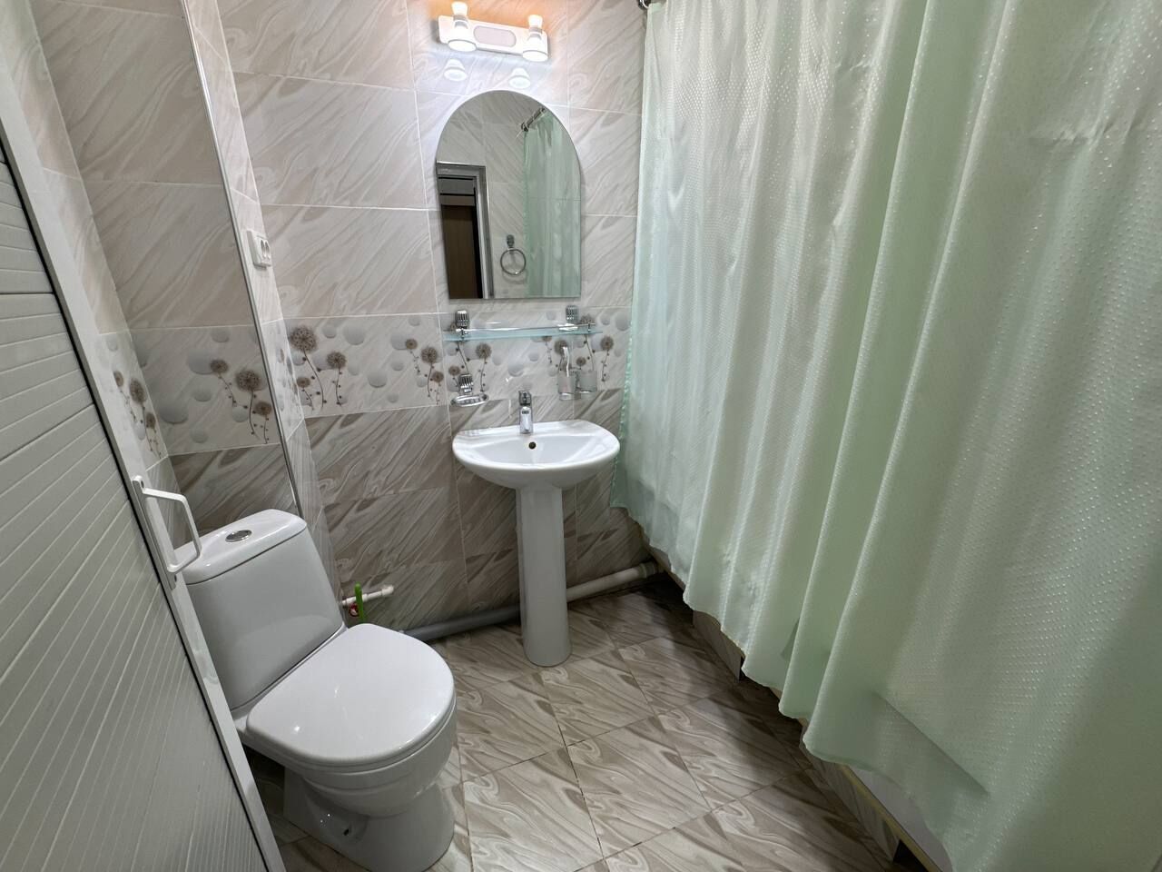 Photo - Ratmina Hotel