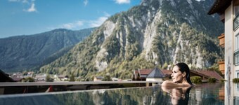 阿亨湖四季养生度假村