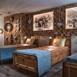 Sale per trattamenti di coppia, sauna, vasca idromassaggio, bagno turco