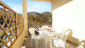 Apartment, 3 Bedrooms | Terrace/patio - Casa Parini (Imperia)