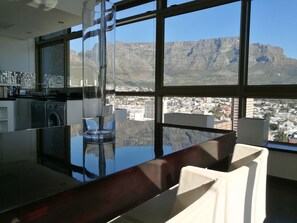 Mountain view - Cartwrights Apartments (Cape Town)