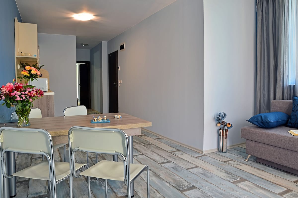 Blue Scene Apartment | 客廳