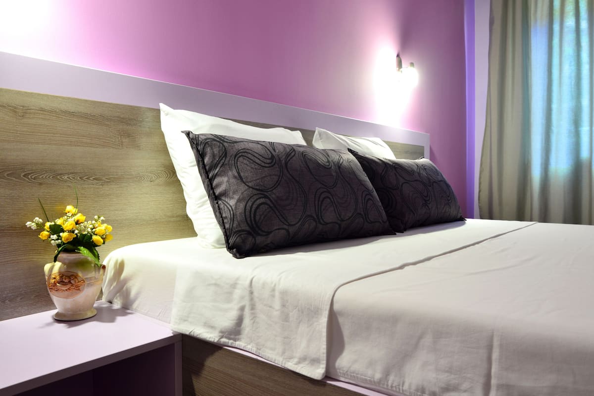 Emotion Aparment | 1 dormitorio, decoración individual, mobiliario individual