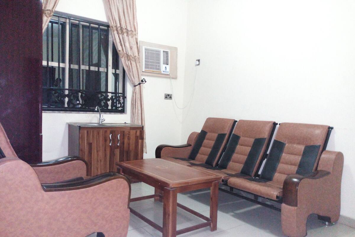 Family Suite, Non Smoking | Minibar, desk, blackout drapes, iron/ironing board (on request)