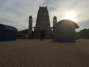 Point of interest - Mala's Home Stay (Manmunai North)
