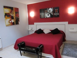 Single Room | Free WiFi, bed sheets, wheelchair access - Hotel San Martín (Fromista)