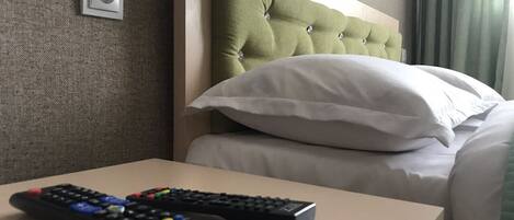 7 bedrooms, in-room safe, WiFi, bed sheets
