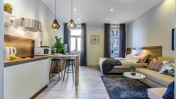 Deluxe Apartment, 1 Katil Kelamin (Double) dengan Katil Sofa (1) | Peralatan tempat tidur hipoalergenik, busa memori
