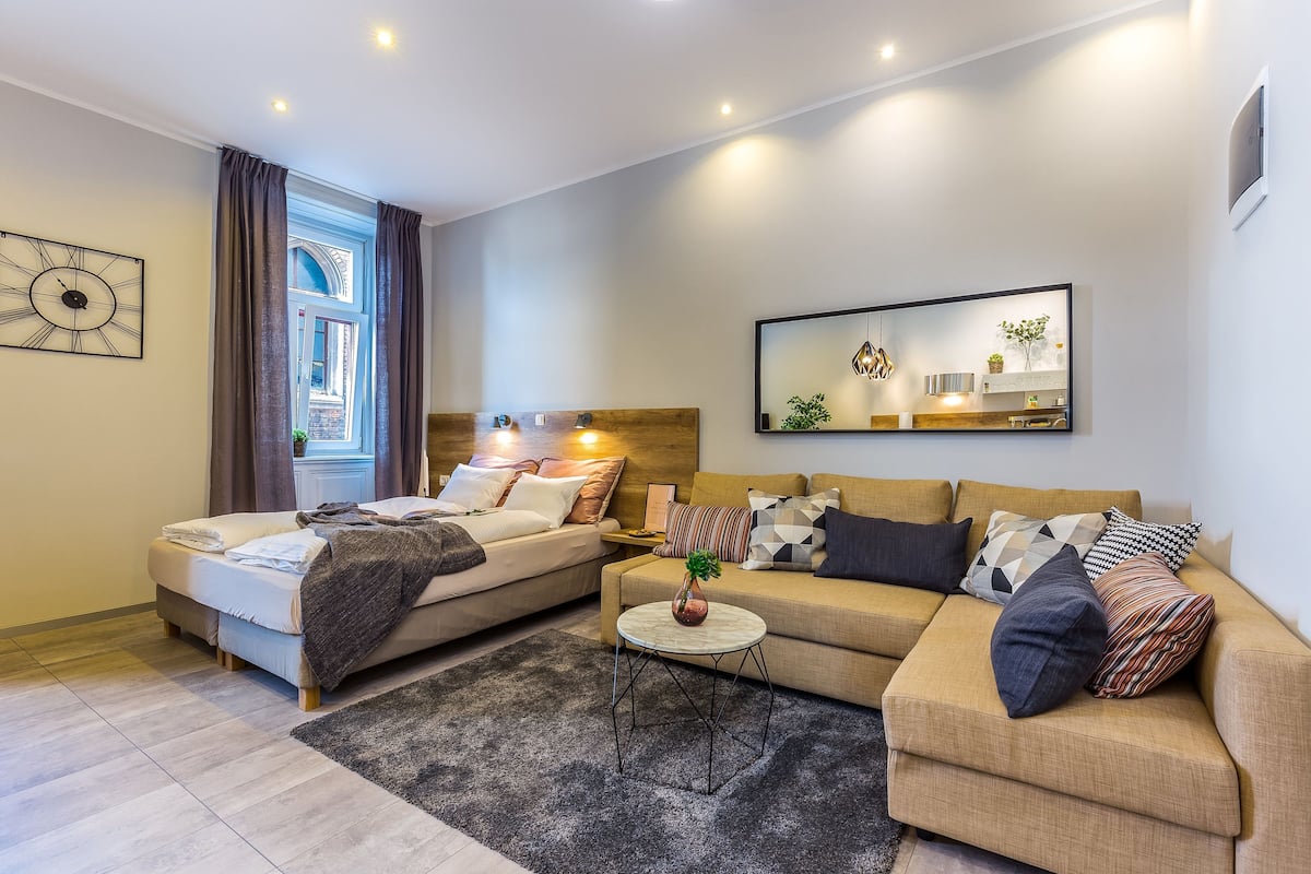 Deluxe Apartment, 1 Double Bed with Sofa bed (1)