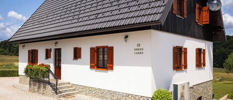 Fachada da propriedade