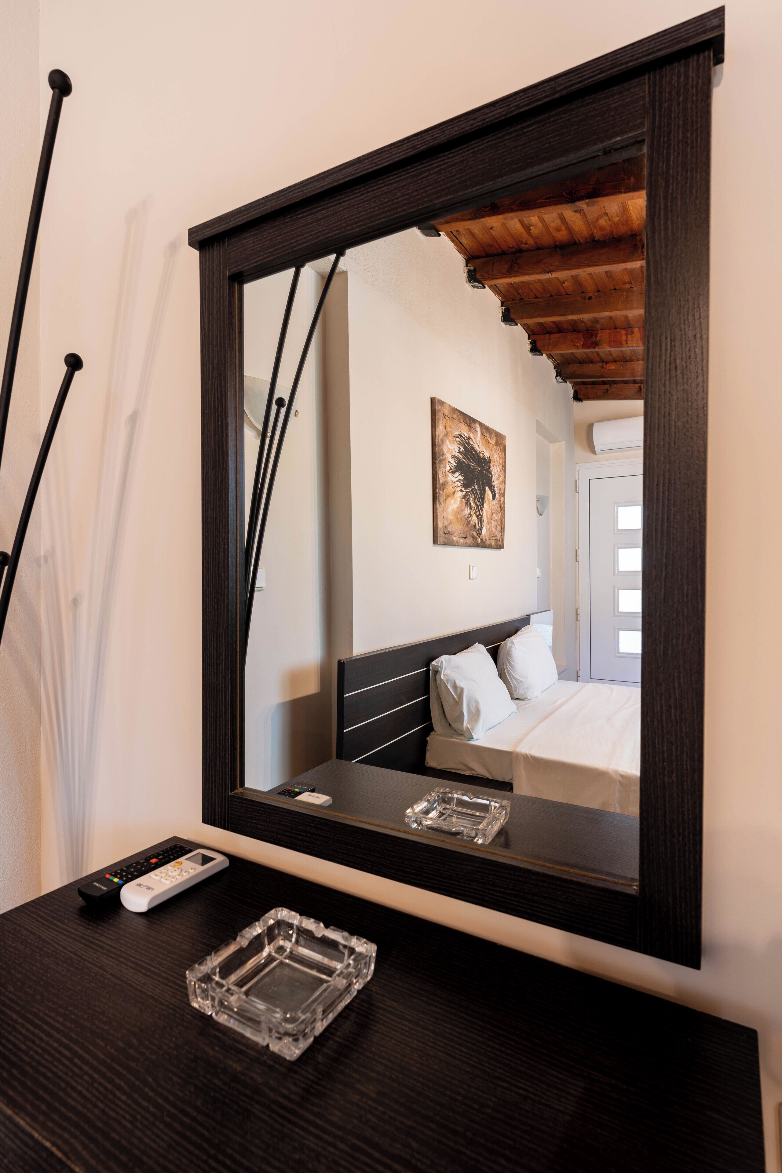 Superior Room with Jacuzzi & Terrace | 1 室のベッドルーム、イタリアのフレッテ製シーツ、高級寝具、羽毛の掛け布団