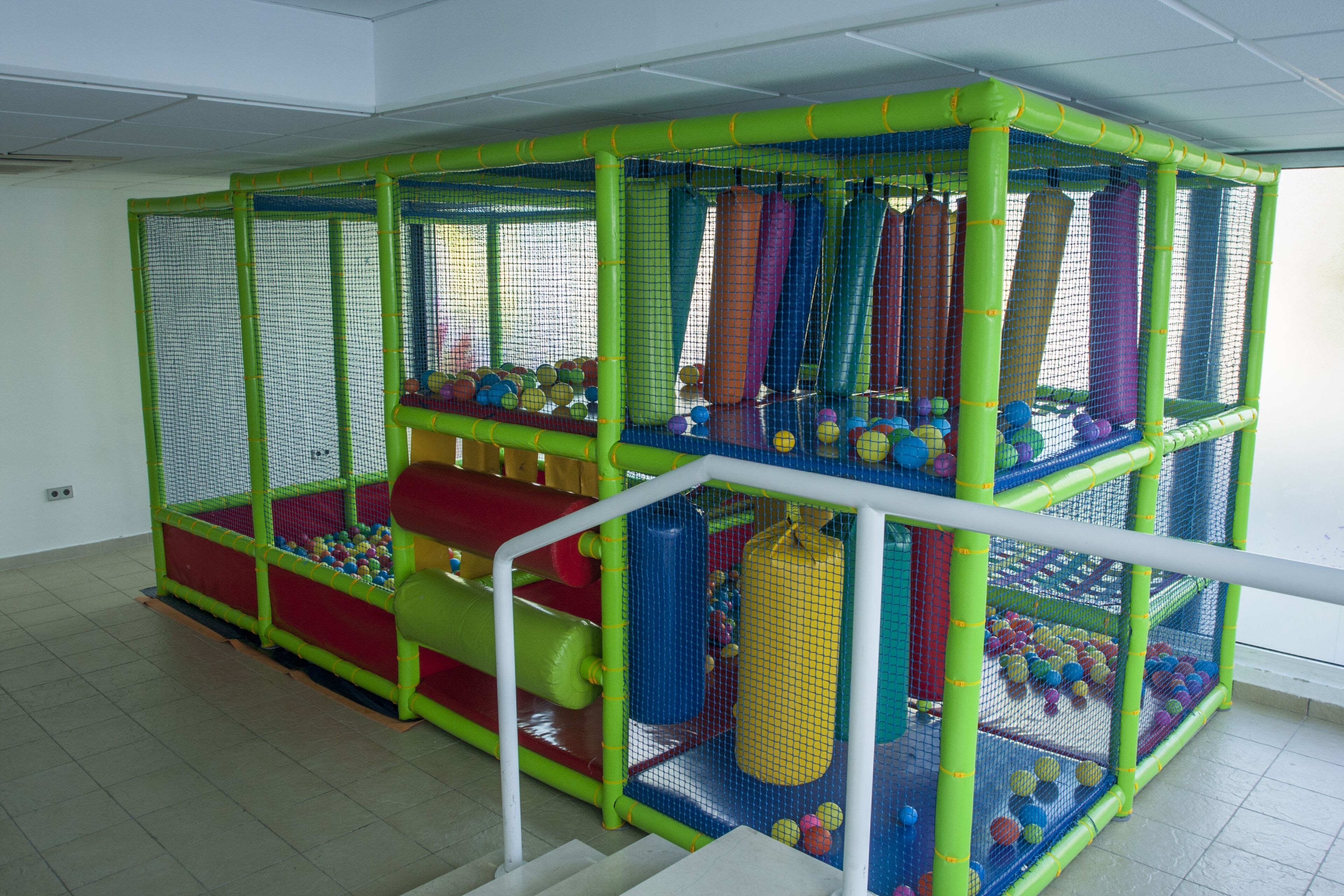 children’s play area – indoor