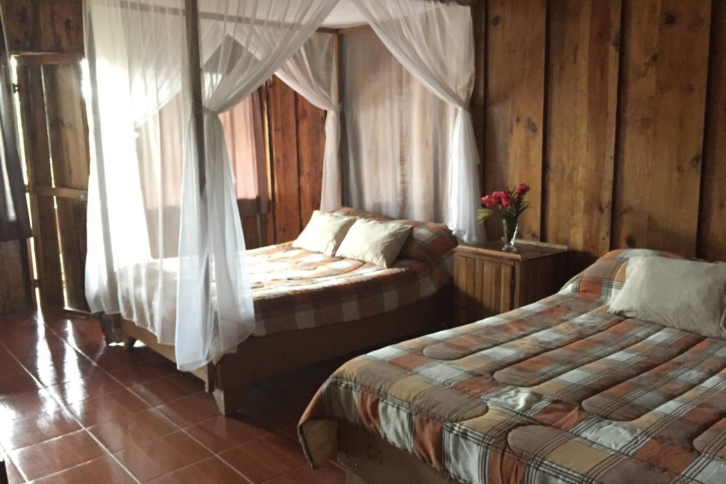 Down duvets, minibar, iron/ironing board, free WiFi