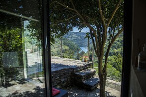 Habitación doble (Mencia) | Wifi gratis y ropa de cama