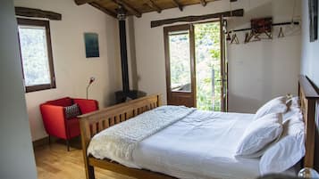 Kamer, 1 twee- of 2 eenpersoonsbedden (Merenzao) | Gratis wifi, beddengoed