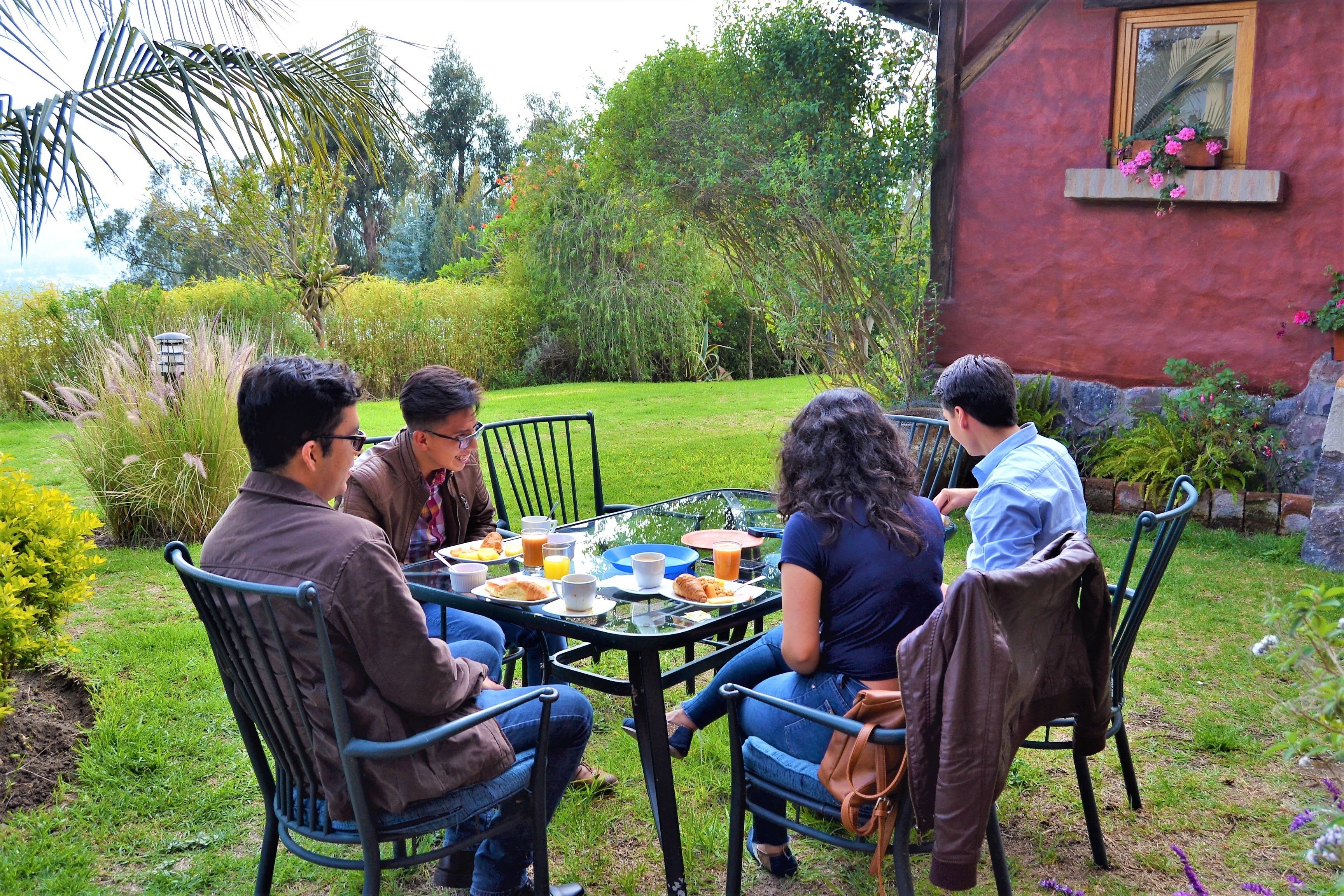 Daily full breakfast (USD 7 per person)