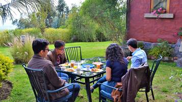 Daily full breakfast (USD 7 per person)