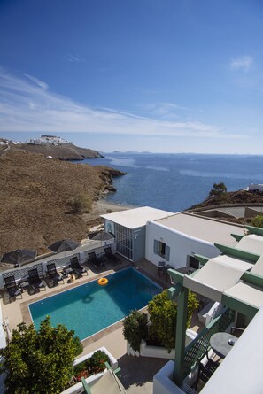 Aerial view - Aelia Apartments & Suites (Astypalaia)