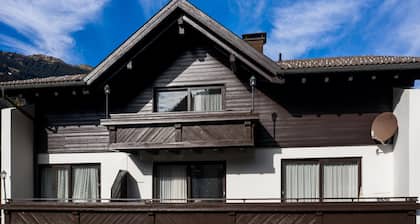 1108 Edelweiss