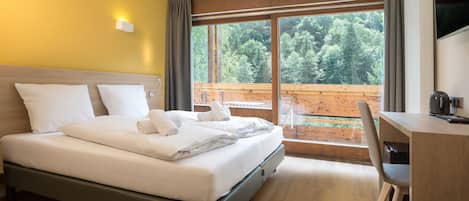 4 chambres, accĂšs au Wi-Fi (inclus)