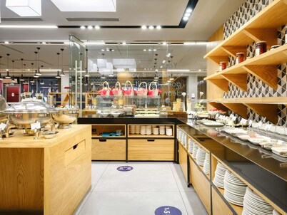 阿拉木图市中心诺富特酒店