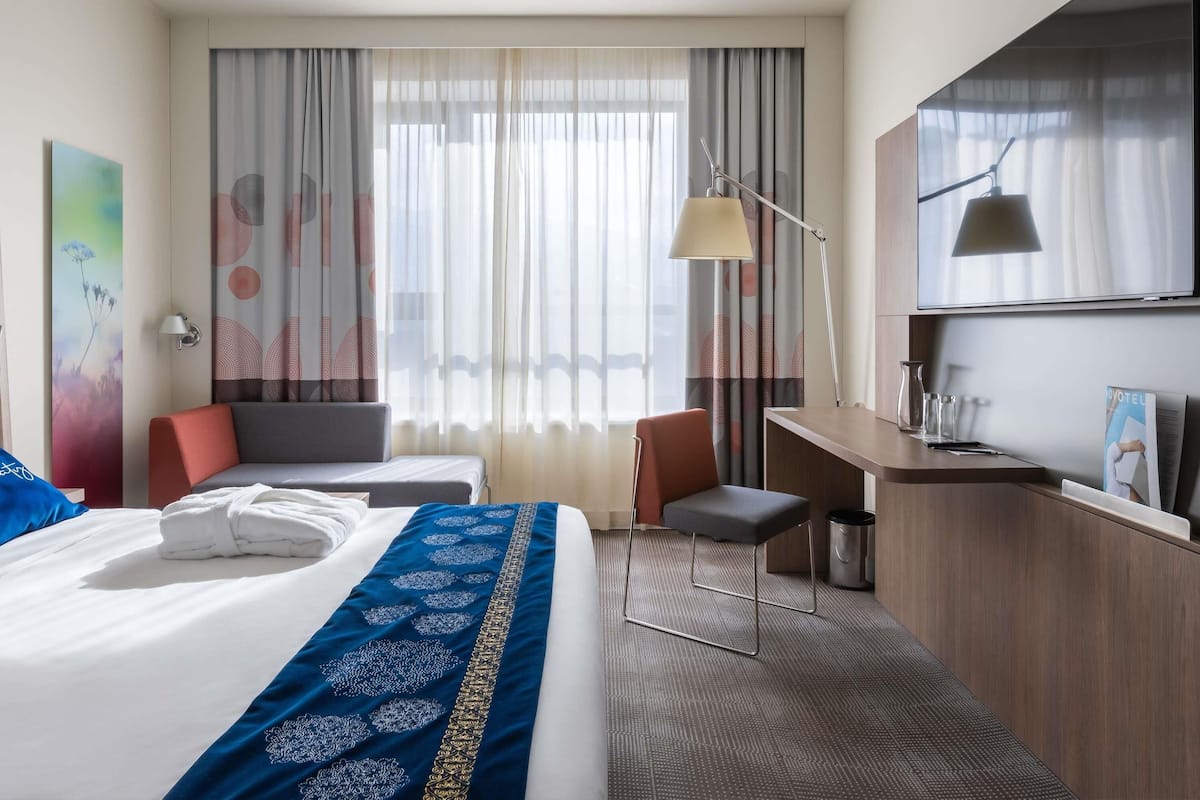 Chambre supérieure, 1 lit double | 1 chambre, minibar, coffre-fort, bureau