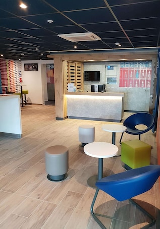 Exterior. ibis budget Langres