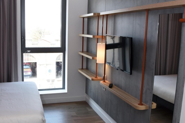 Triple Room, Multiple Beds | Soundproofing, free cribs/infant beds, free WiFi, bed sheets