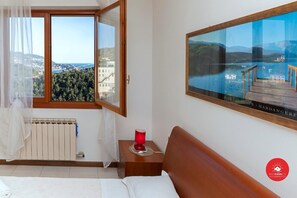 2 bedrooms, individually decorated, individually furnished - La Terrazza sul Golfo (La Spezia)