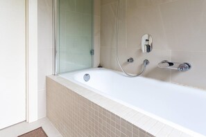 Ferienhaus (3 Bedrooms) | Badezimmer | Bidet
