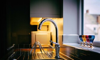 Signature Apartment, Multiple Beds, Non Smoking | Private kitchen | Fridge, microwave, stovetop, dishwasher