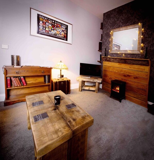 Flat-screen TV - Coalminer's Cottage (Gateshead)
