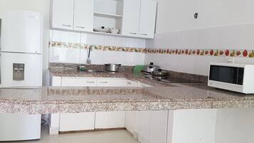 Family Apartment, 1 Bedroom, Accessible, Smoking | Private kitchen | Full-sized fridge, stovetop, cookware/dishes/utensils
