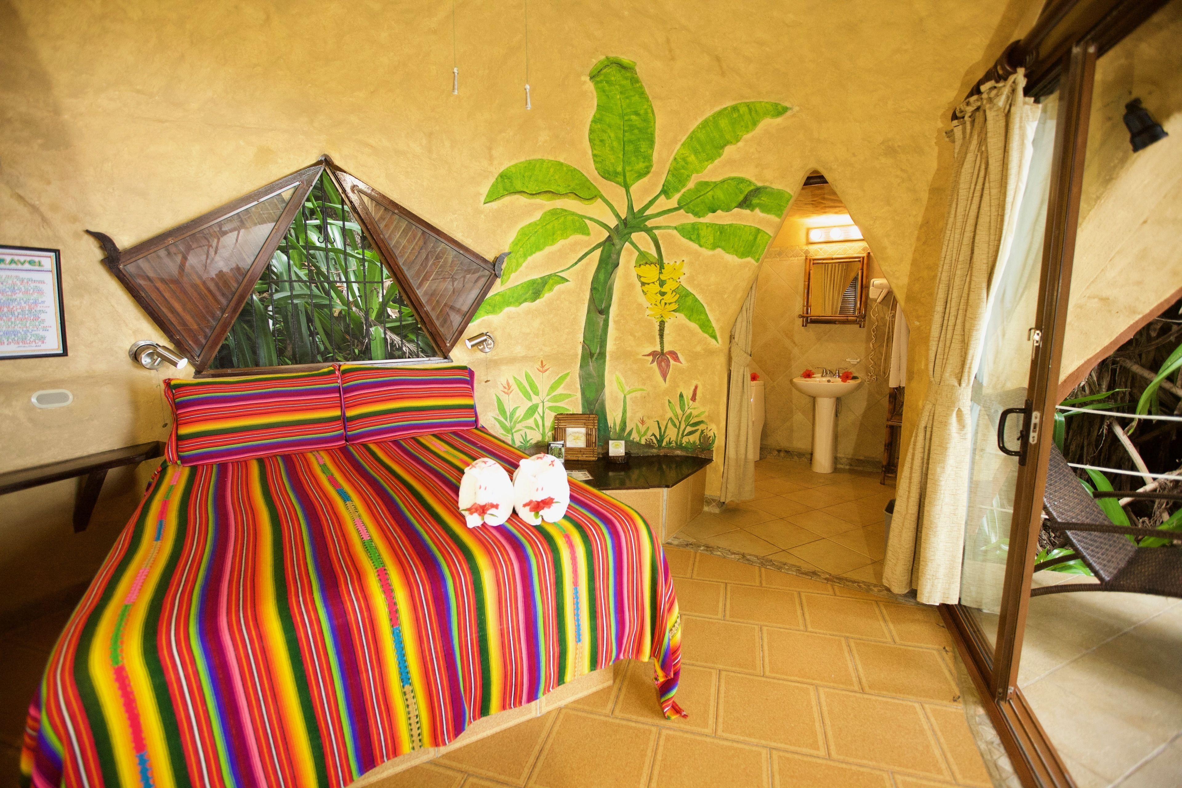 In-room safe, free WiFi, bed sheets