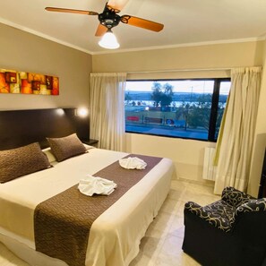 Sistema de insonorización, wifi gratis y ropa de cama 