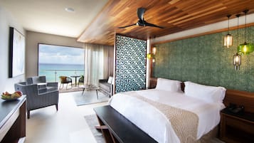 King Suite Ocean View | Literie de qualité, articles de minibar gratuits