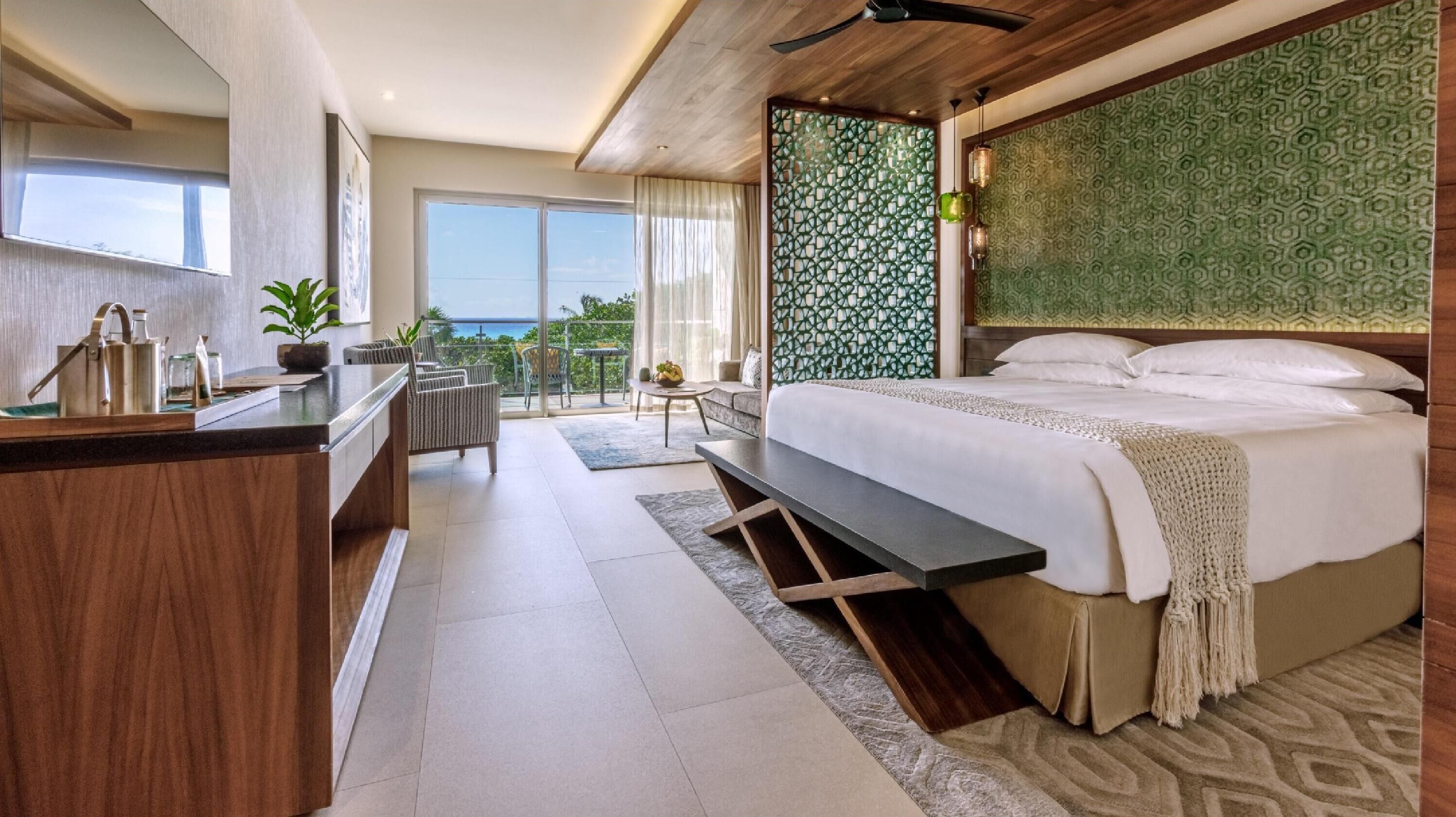 Premium bedding, free minibar, in-room safe, blackout curtains