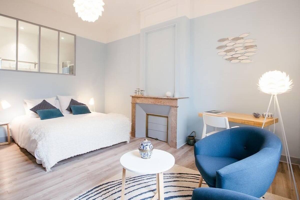 Classic Double Room, Ensuite, Vineyard View (ESTUAIRE) | Premium bedding, pillow-top beds, free cots/infant beds, free WiFi