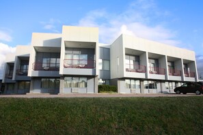 Exterior - Motel Chute Des Pères (Dolbeau-Mistassini)