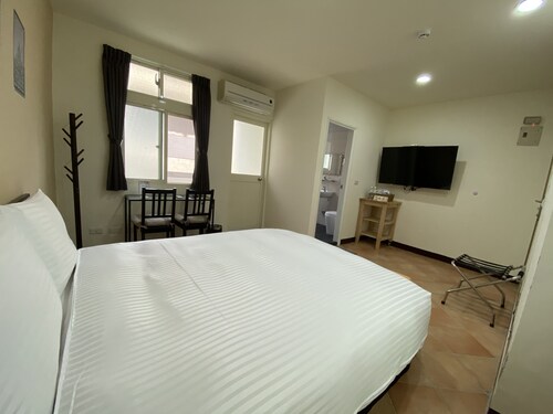Tamsui i66 B&B